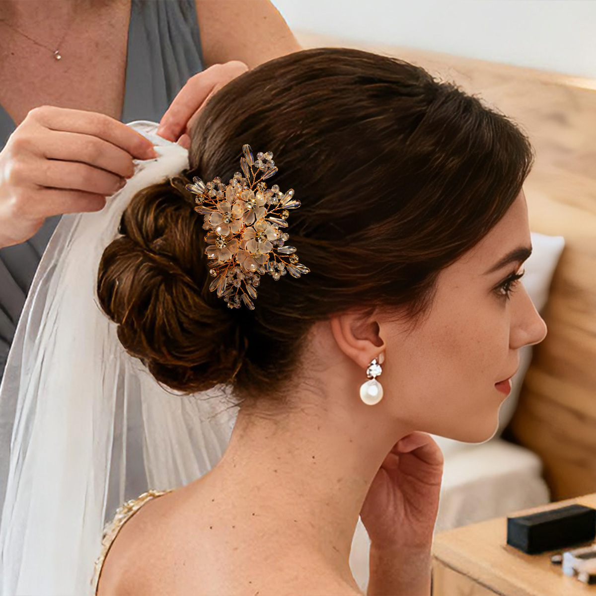 Women Accessories For Wedding - ヘアコーム クリスタルフラワー ビーズ付きラインストーン 結婚式 宴会 写真撮影