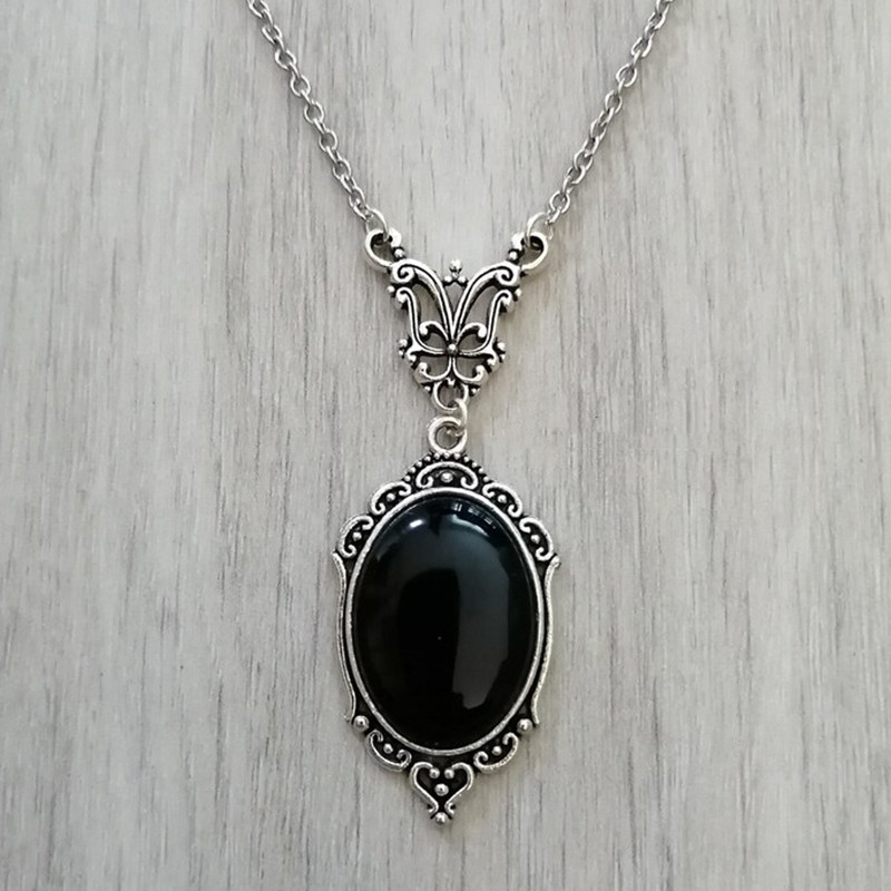 Women'S Vampire Accessories - ゴシックブラッククリスタルチャームネックレス蝶のネックレス女性のための吸血鬼エンボス加工魔女ジュエリーアクセサリーヴィンテージチョーカー