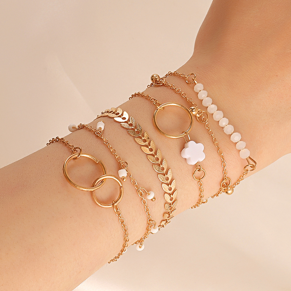 Resin Bangle Bracelet - 女性のための幾何学的な花の形をしたブレスレットのセット,6個のゴールドカラーのジュエリーのセット,ポンポン付きの円の形,1cf3