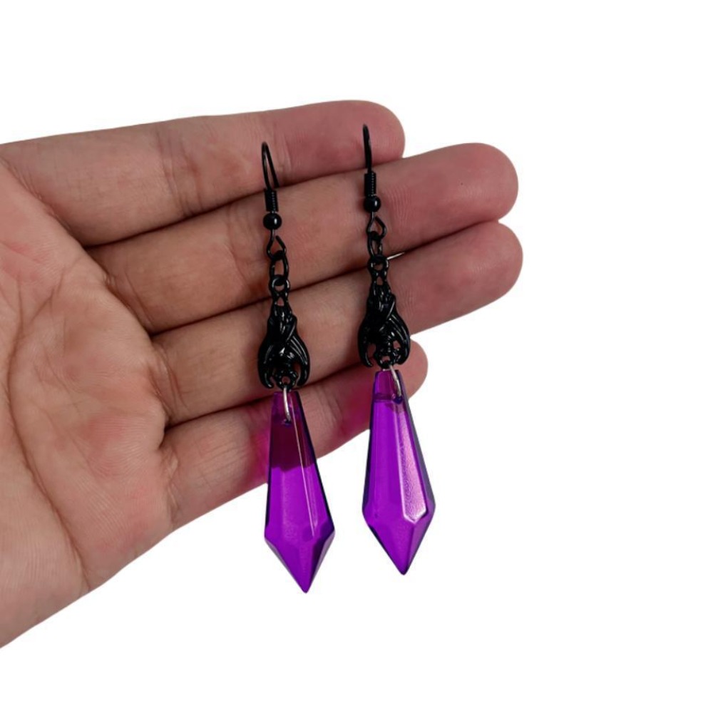 チャームゴシックブラックヴァンパイアバットレッドティアドロッ - Women'S Vampire Accessories のレビューと価格