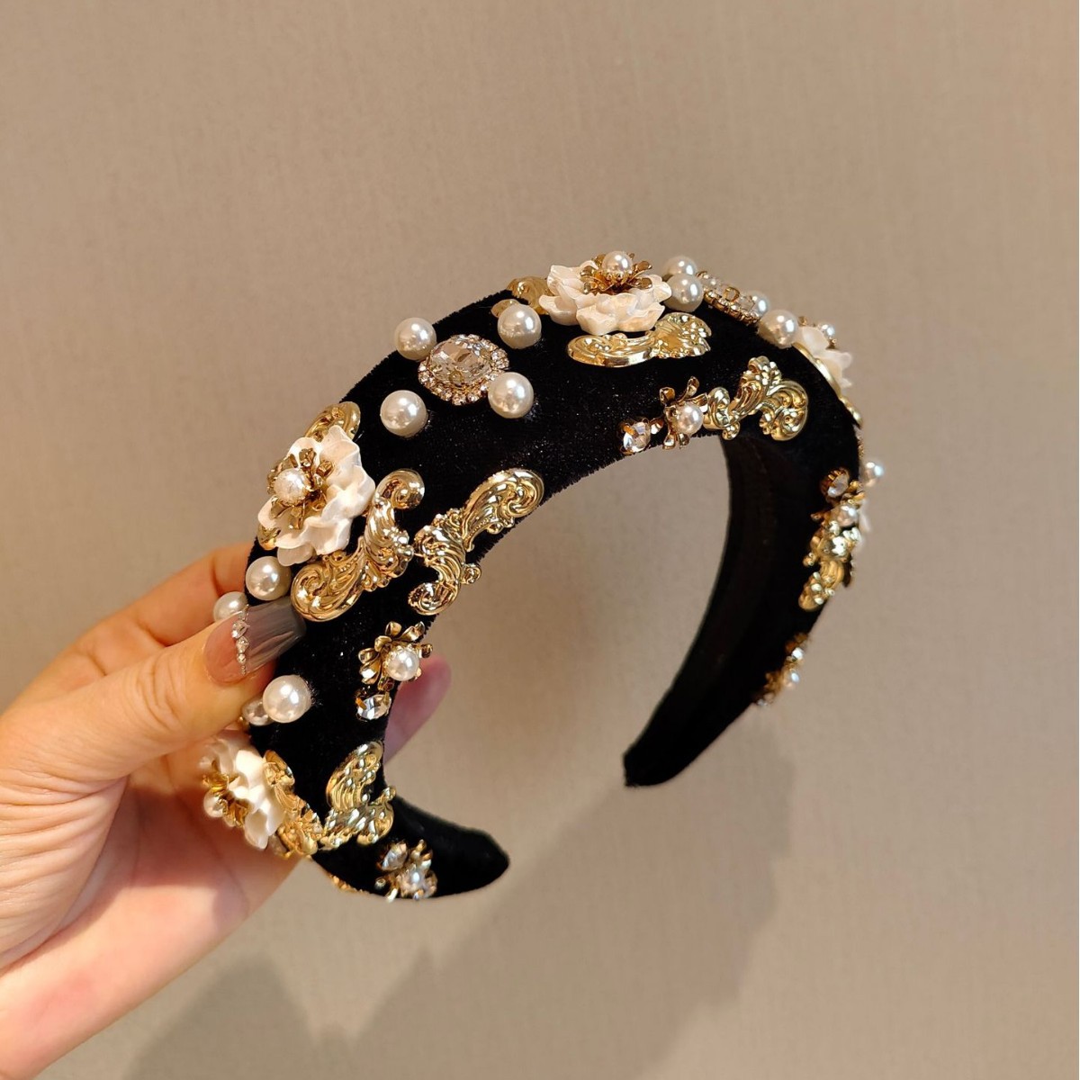 秋冬ホットセール レトロバロック風 厚手スポンジ フルダイヤ - Women Accessories Sale のレビューと価格