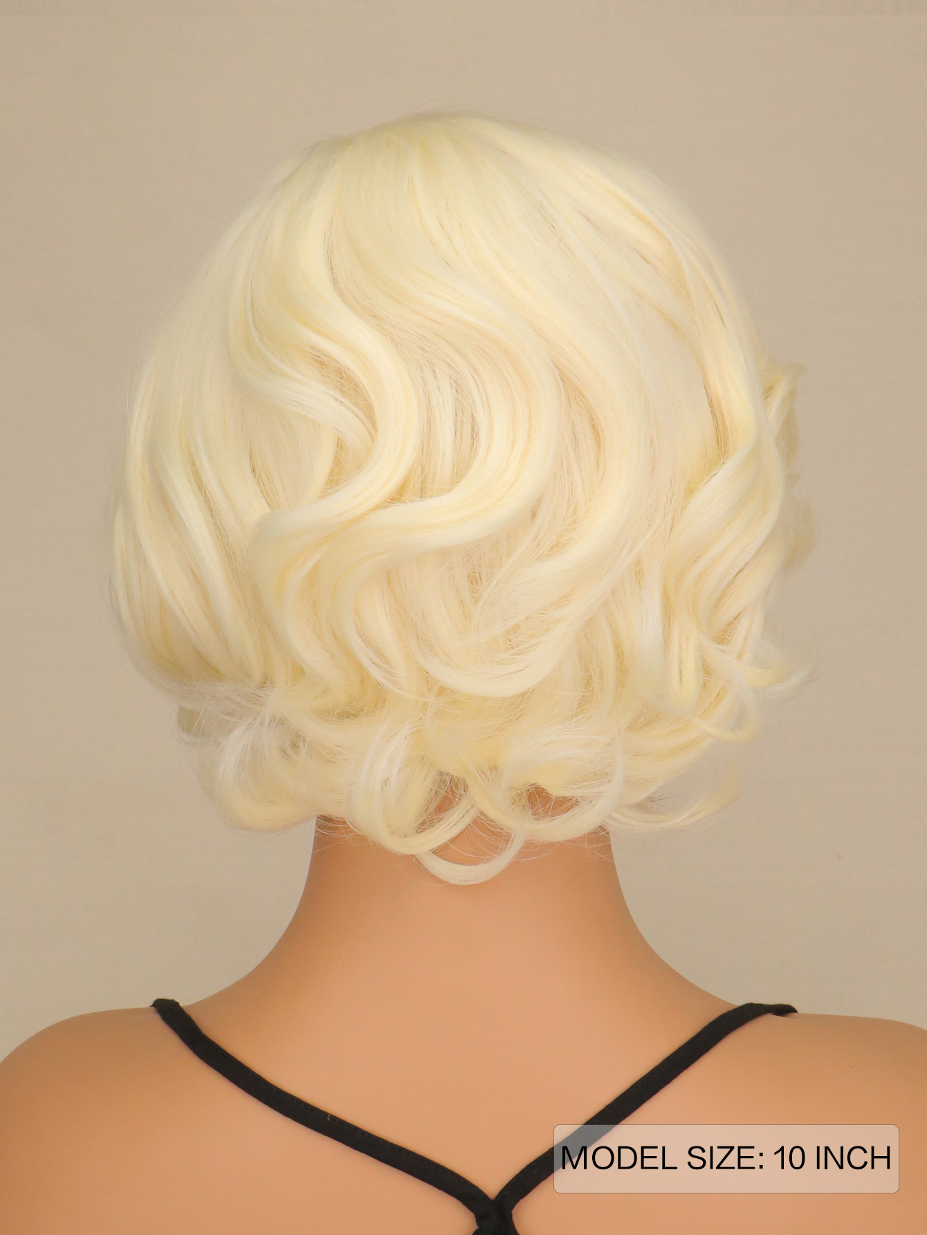 女性合成ショートカーリーヘアブロンド混合ウィッグ女性 195 - Women'S Accessories In The 60S のレビューと価格