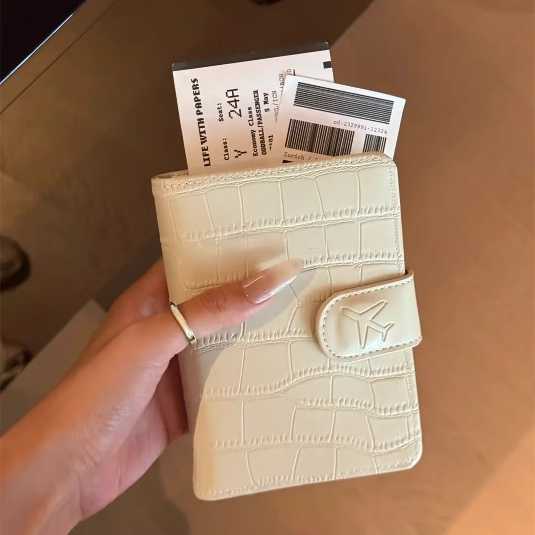 PUレザーパスポートカバー 男女兼用オーガナイザー - 保護 - Women Accessories List のレビューと価格