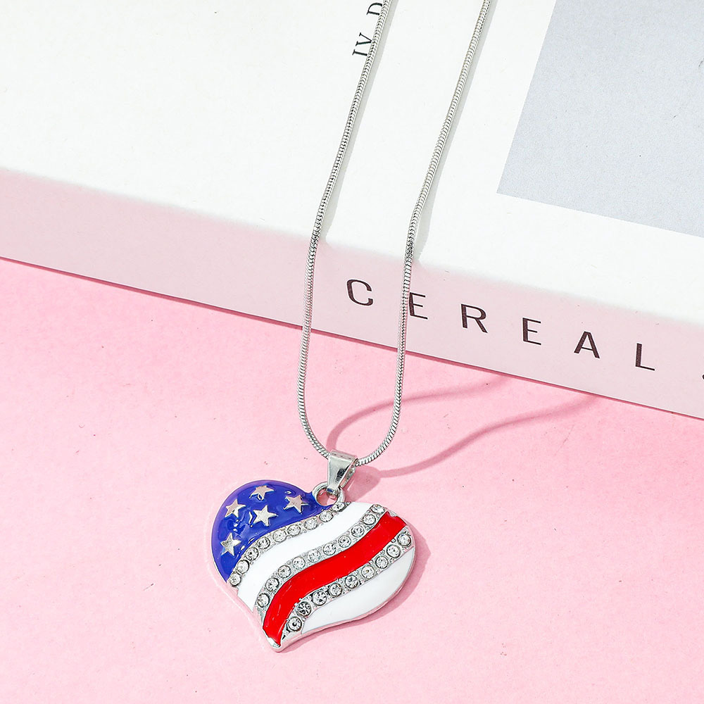 ファッションチャームネックレスアメリカ国旗米国ペンダントクリ - Women'S Accessories Accessorize のレビューと価格